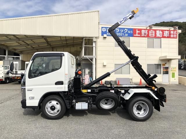 MITSUBISHI CANTER 2025 Image 31