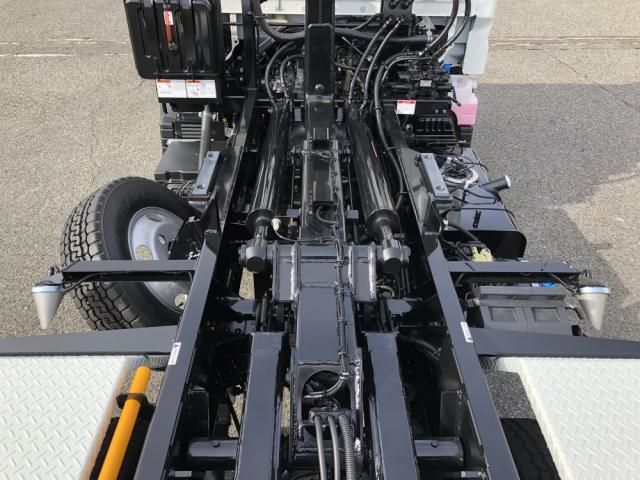 MITSUBISHI CANTER 2025 Image 31