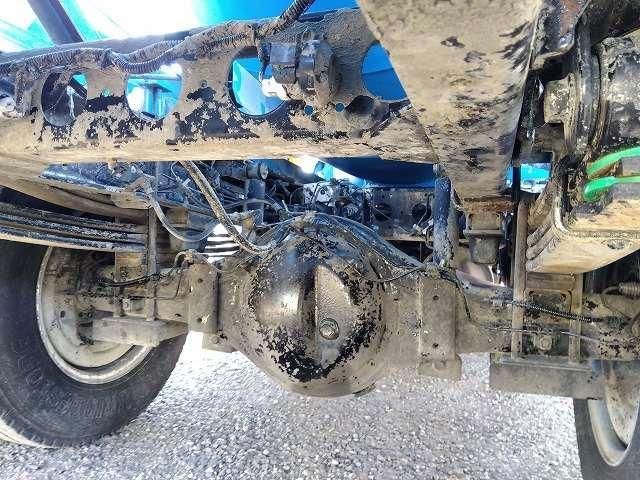 HINO DUTRO 2004 Image 31