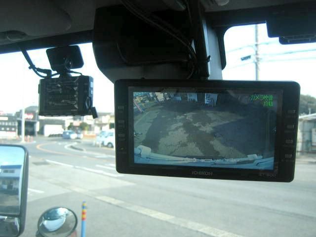 HINO DUTRO 2019 Image 31