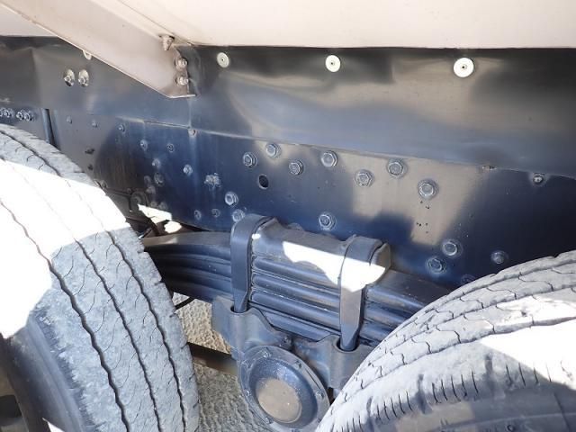 MITSUBISHI FUSOU SUPER GREAT 2015 Image 31