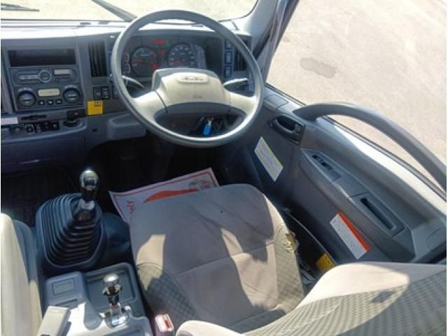 ISUZU FORWARD 2018 Image 31