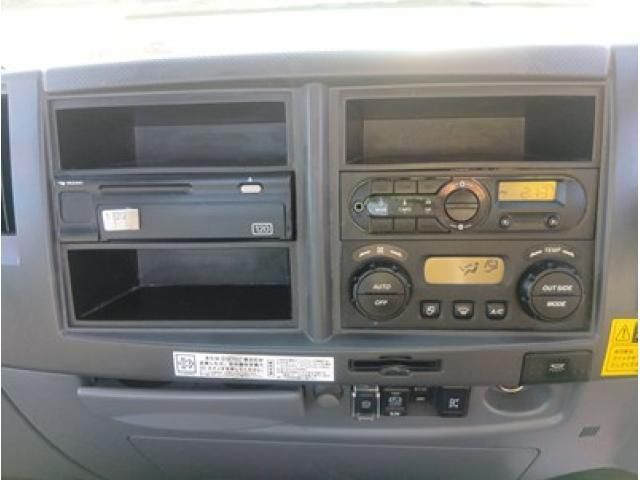 ISUZU FORWARD 2018 Image 31