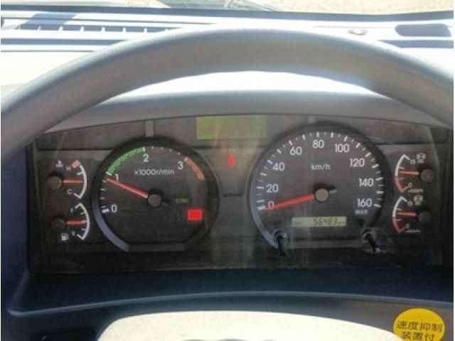 ISUZU FORWARD 2018 Image 31