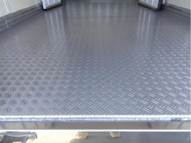 ISUZU ELF 2020 Image 31