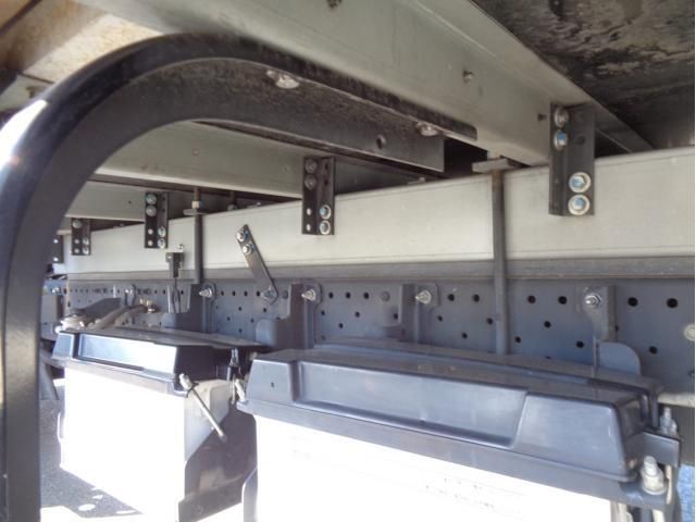 ISUZU ELF 2020 Image 31