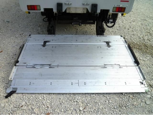 HINO DUTRO 2022 Image 31