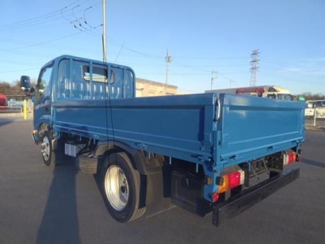 HINO DUTRO 2015 Image 31