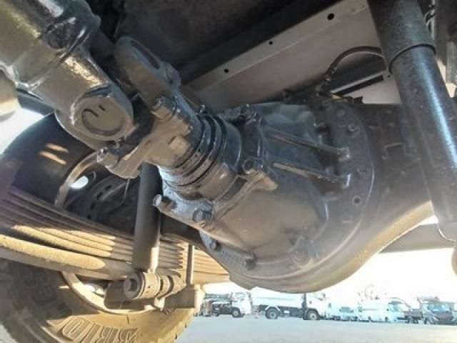 HINO DUTRO 2015 Image 31