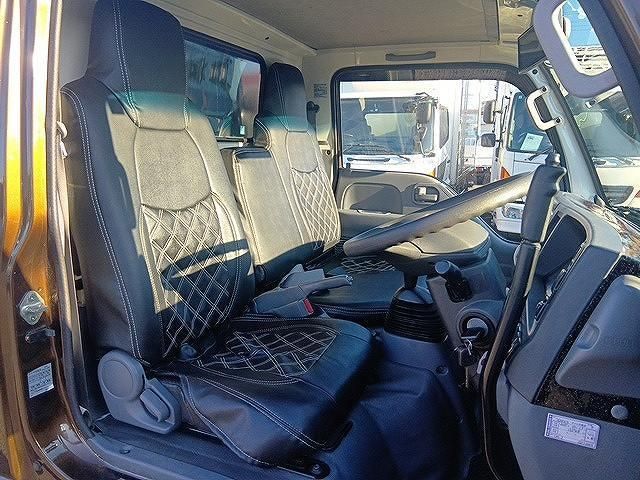 ISUZU ELF 2019 Image 31