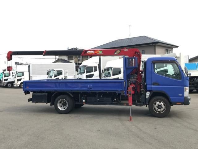 MITSUBISHI CANTER 2018 Image 31