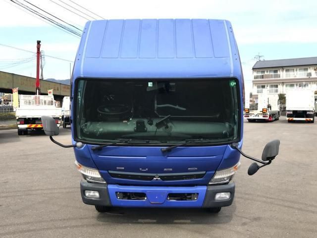 MITSUBISHI CANTER 2018 Image 31