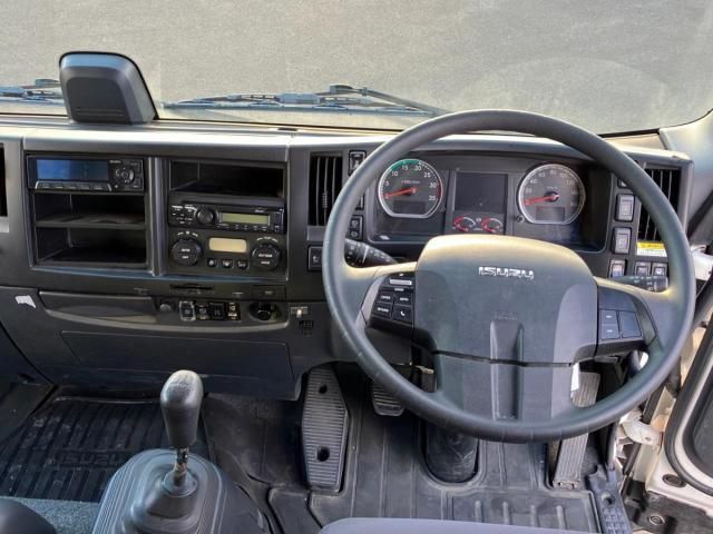 ISUZU FORWARD 2021 Image 31