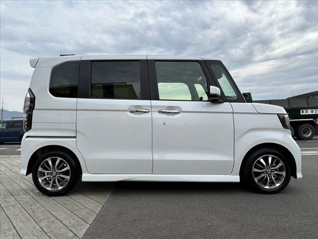 HONDA N BOX CUSTOM 2022 Image 31