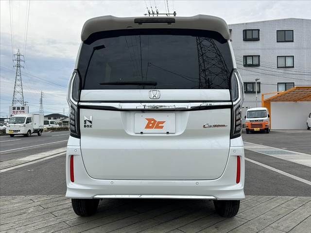 HONDA N BOX CUSTOM 2022 Image 31