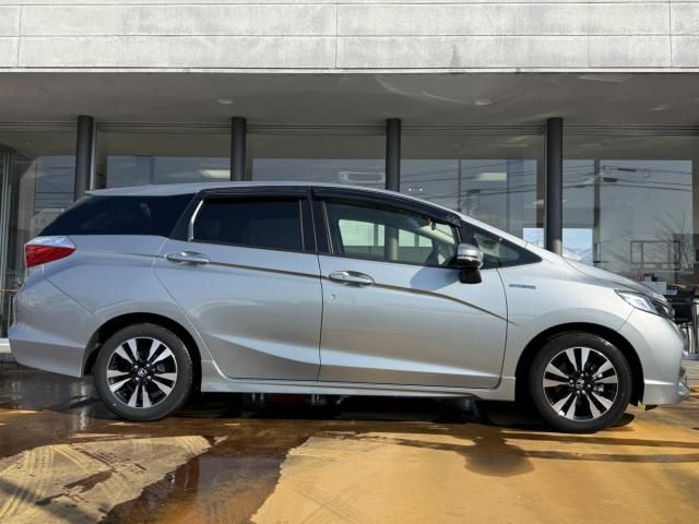 HONDA SHUTTLE HYBRID 2016 Image 31