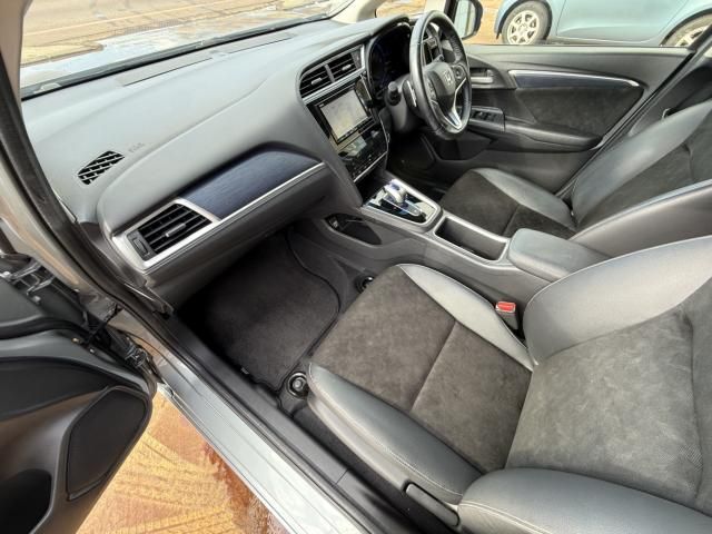 HONDA SHUTTLE HYBRID 2016 Image 31