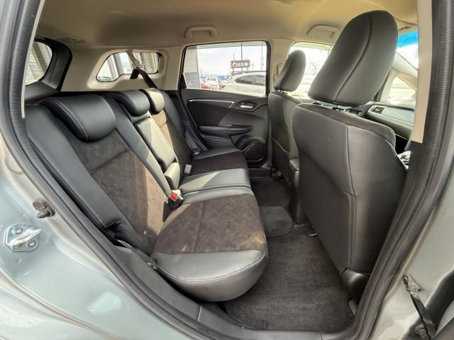 HONDA SHUTTLE HYBRID 2016 Image 31