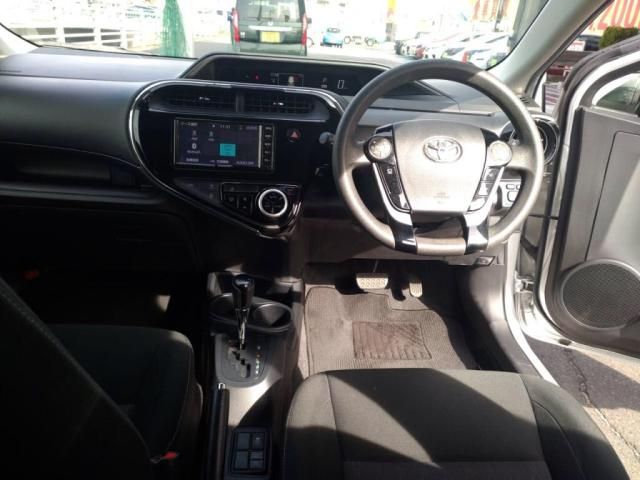 TOYOTA AQUA 2020 Image 31