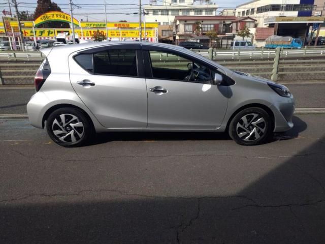 TOYOTA AQUA 2020 Image 31