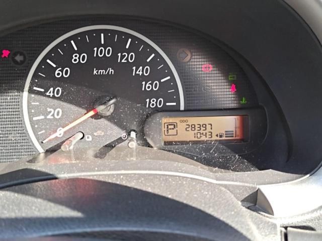 NISSAN MARCH 2010 Image 31