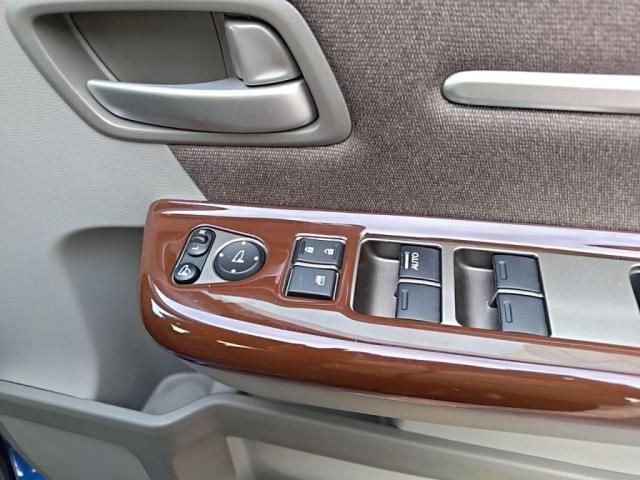 HONDA STEPWAGON 2015 Image 31