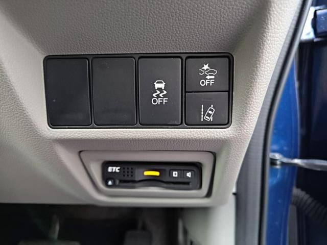 HONDA STEPWAGON 2015 Image 31