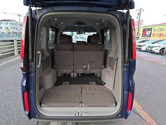 HONDA STEPWAGON 2015 Image 31