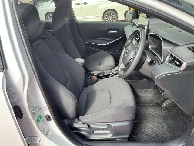 TOYOTA COROLLA SPORT HYBRID 2023 Image 31