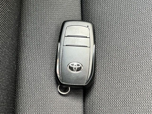 TOYOTA COROLLA SPORT HYBRID 2023 Image 31