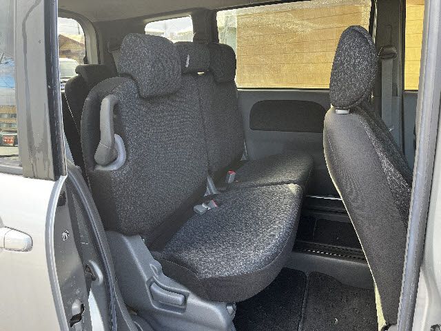 TOYOTA SIENTA 2013 Image 31