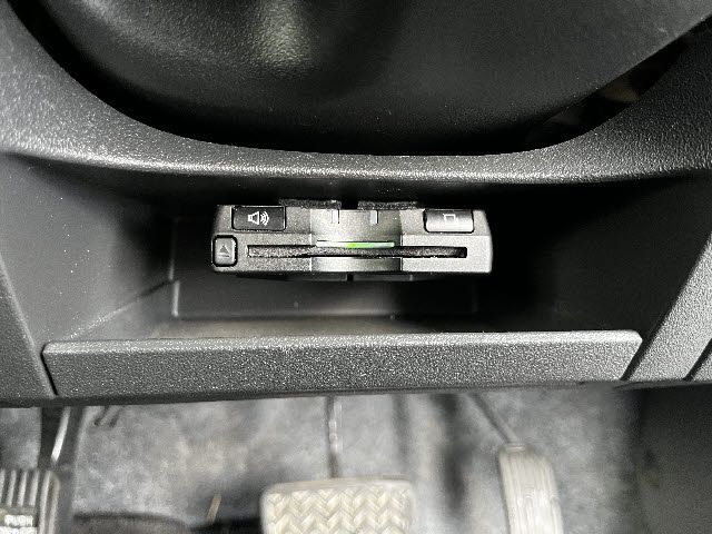 TOYOTA SIENTA 2013 Image 31