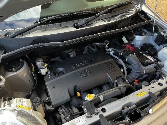 TOYOTA SIENTA 2013 Image 31