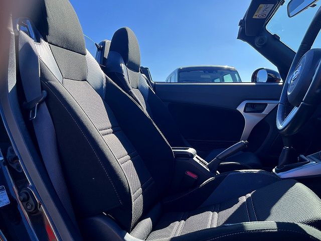 DAIHATSU COPEN 2017 Image 31