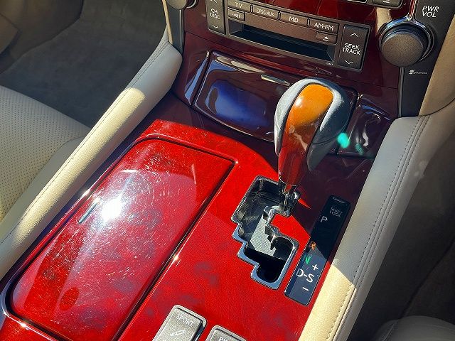 TOYOTA LEXUS LS460 2007 Image 31