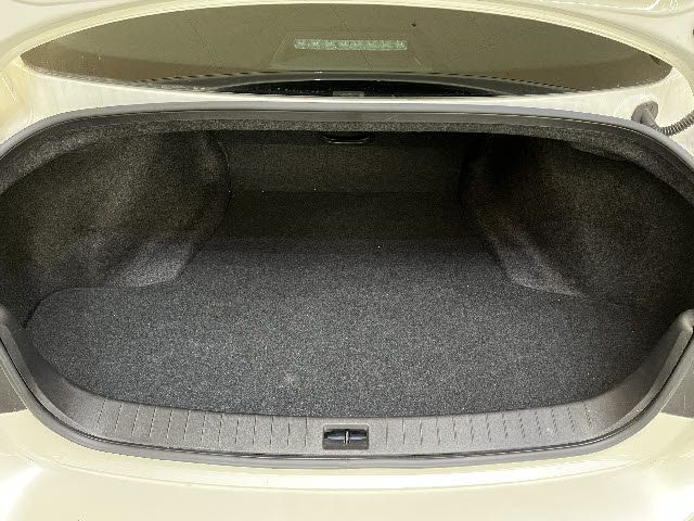 NISSAN SKYLINE 2019 Image 31