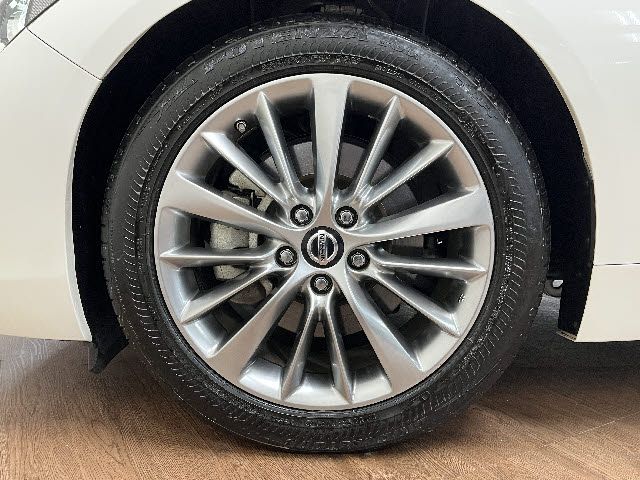 NISSAN SKYLINE 2019 Image 31