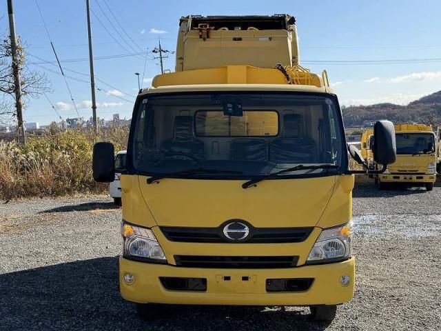 HINO DUTRO 2016 Image 31