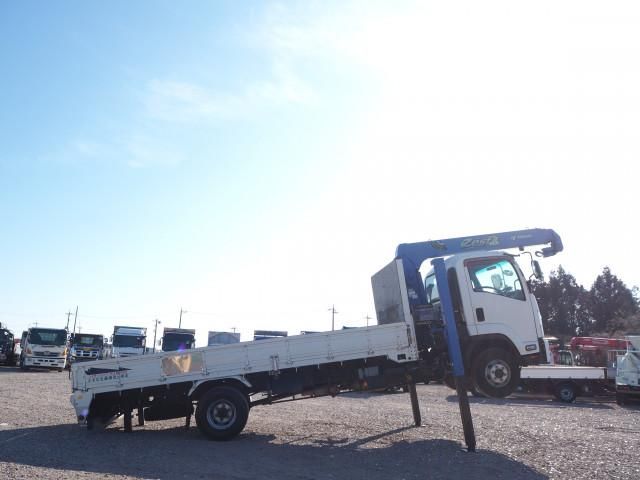 ISUZU FORWARD 2014 Image 31