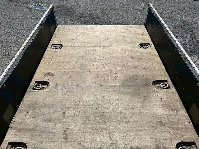 MITSUBISHI CANTER 2018 Image 31