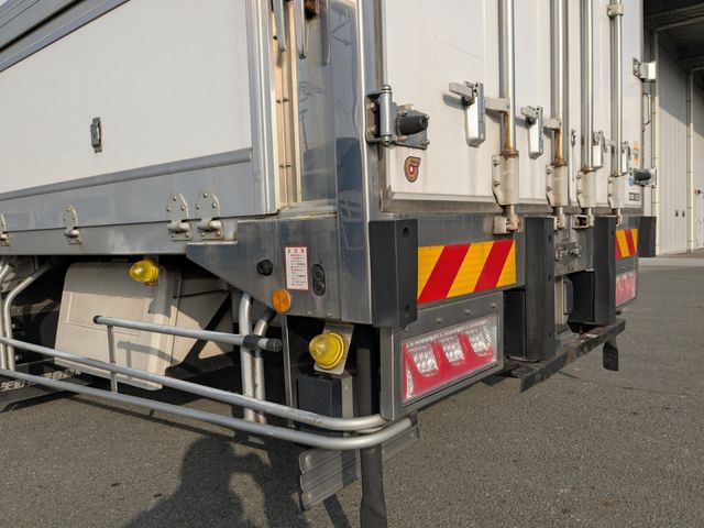 MITSUBISHI FUSOU SUPER GREAT 2020 Image 31