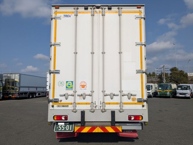 NISSAN DIESEL QUON 2019 Image 31