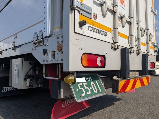 NISSAN DIESEL QUON 2019 Image 31