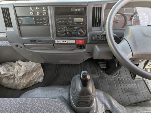 ISUZU ELF 2019 Image 31
