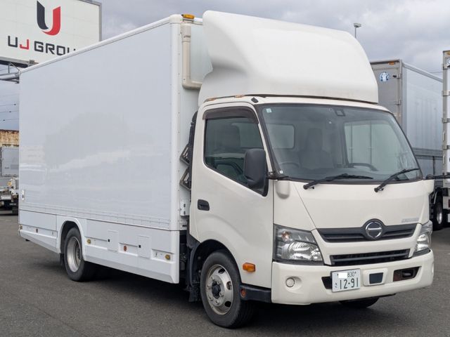 HINO DUTRO 2018 Image 31