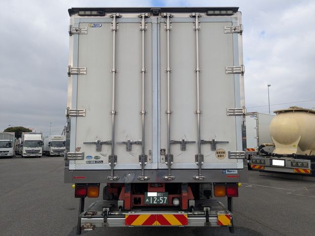 ISUZU FORWARD 2017 Image 31