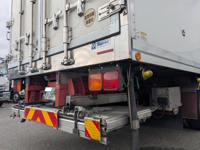 ISUZU FORWARD 2017 Image 31