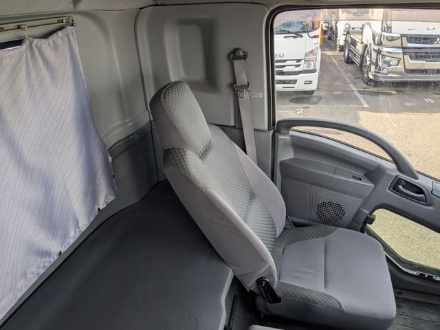 ISUZU FORWARD 2017 Image 31