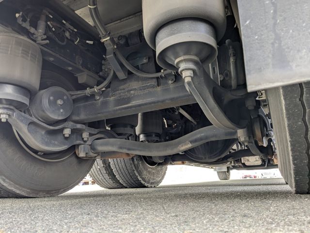 NISSAN DIESEL QUON 2017 Image 31