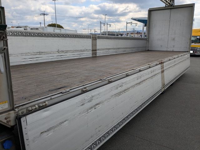 NISSAN DIESEL QUON 2017 Image 31